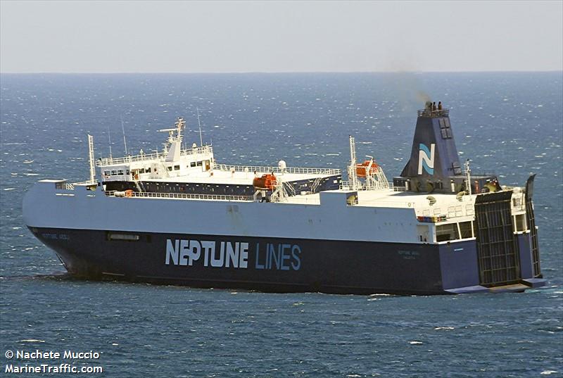 NEPTUNE AEGLI FOTO