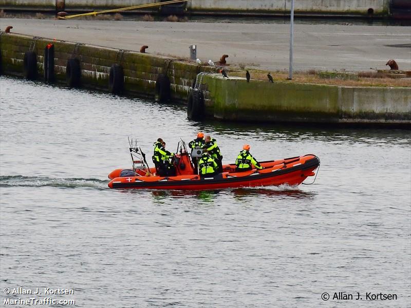 SVN RHIB F357 B FOTO