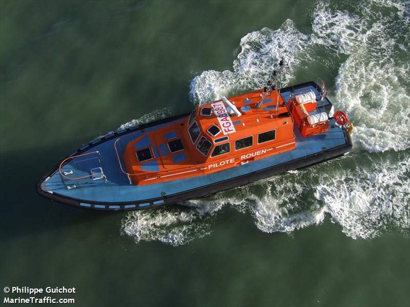 ROUEN PILOT STERNE FOTO