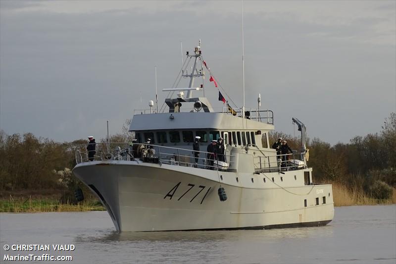 FRENCH WARSHIP EGL FOTO