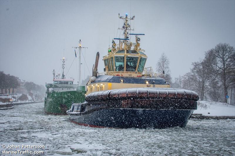 SVITZER EMBLA FOTO