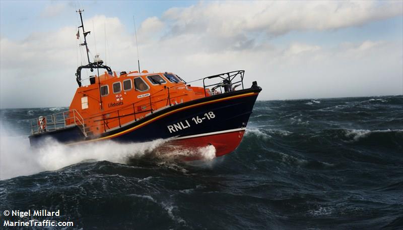 RNLI LIFEBOAT 16 18 FOTO