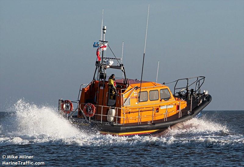 RNLI LIFEBOAT 13 22 FOTO