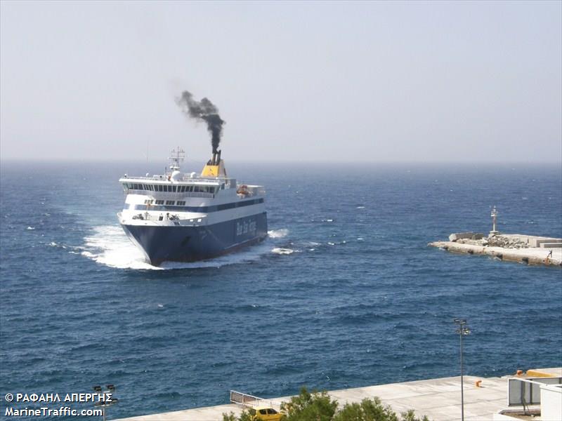 BLUE STAR NAXOS FOTO