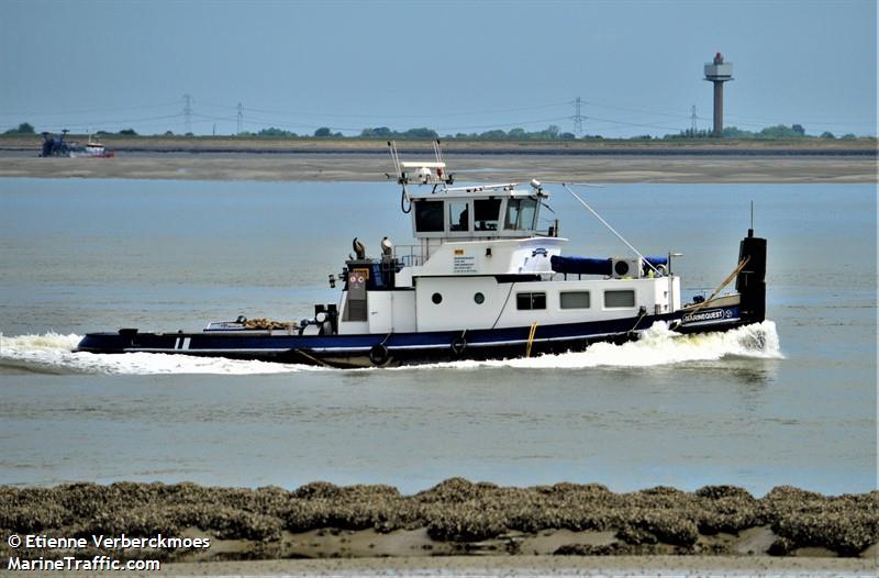 MARINEQUEST FOTO