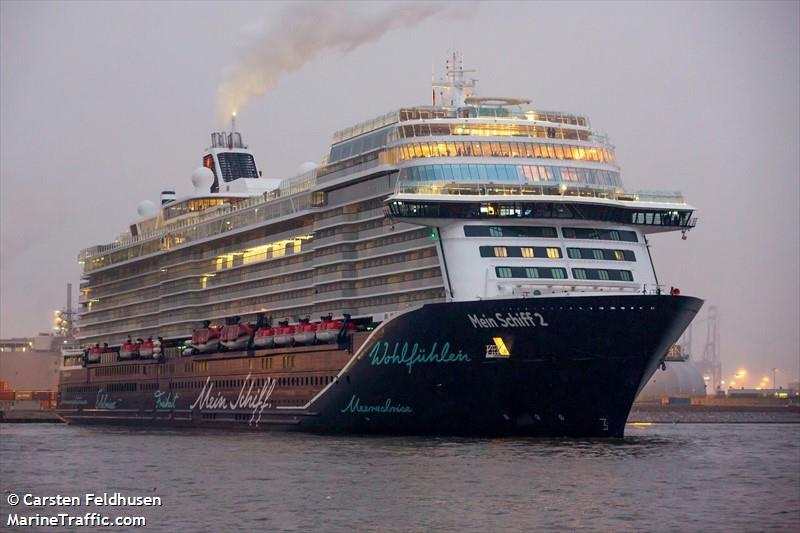 MEIN SCHIFF 2 FOTO