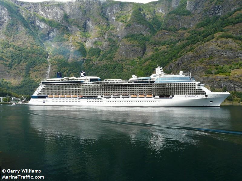 CELEBRITY EQUINOX FOTO