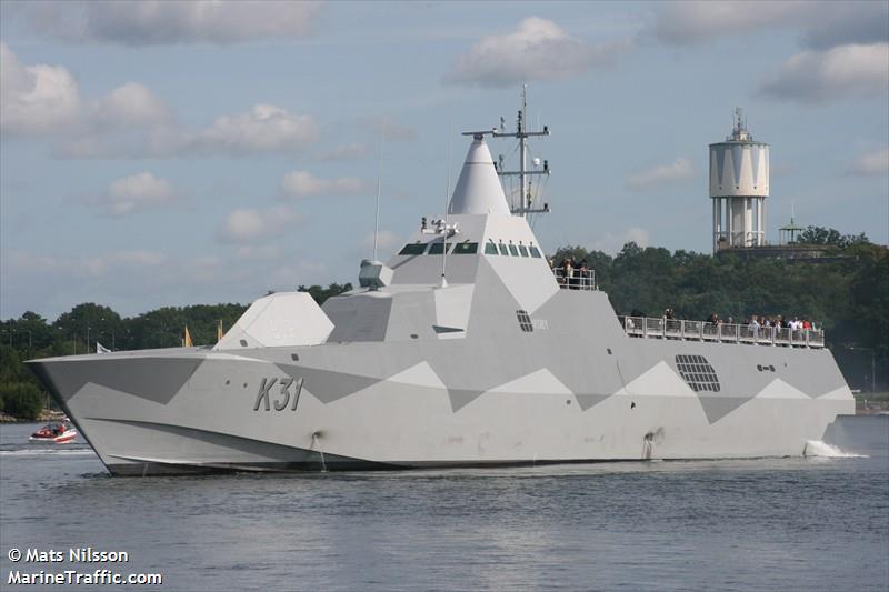 NATO WARSHIP FOTO