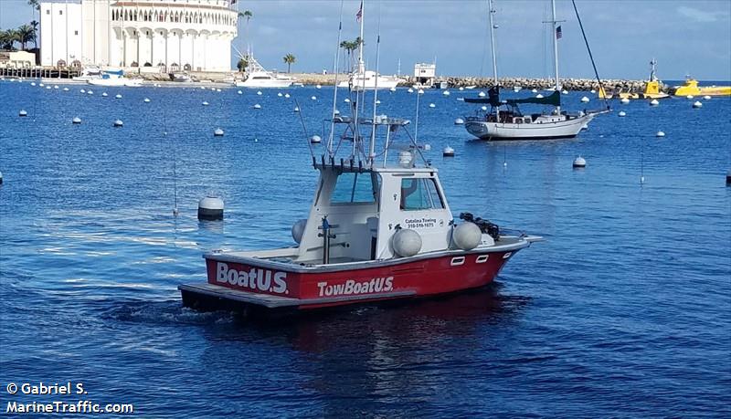 TOWBOAT US AVALON FOTO