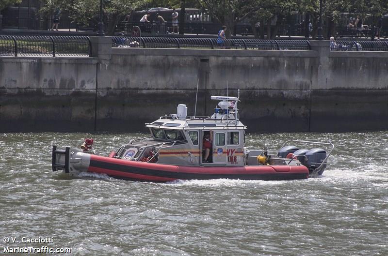 FDNY M8 FOTO