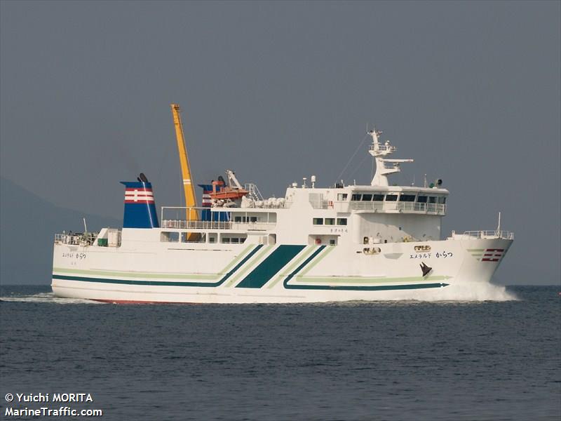 EMERALD KARATSU FOTO