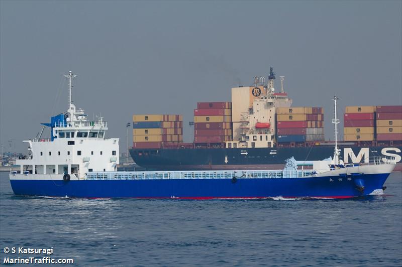 WAKAYOSHI MARU FOTO