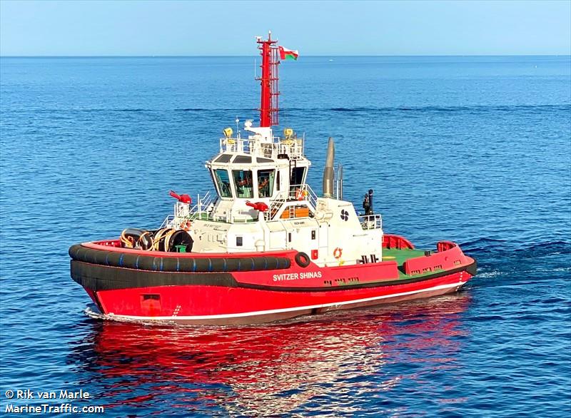 SVITZER SHINAS FOTO