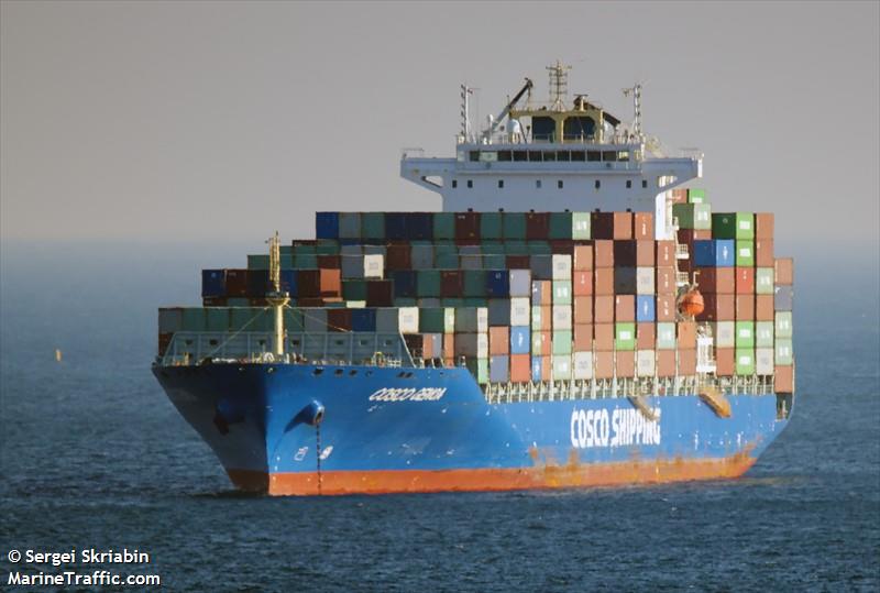 COSCO GENOA FOTO