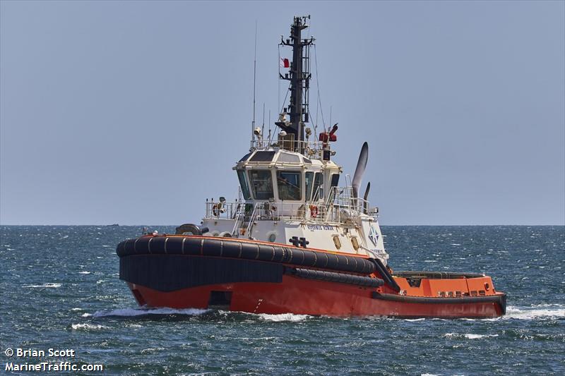 SVITZER ROWAN FOTO