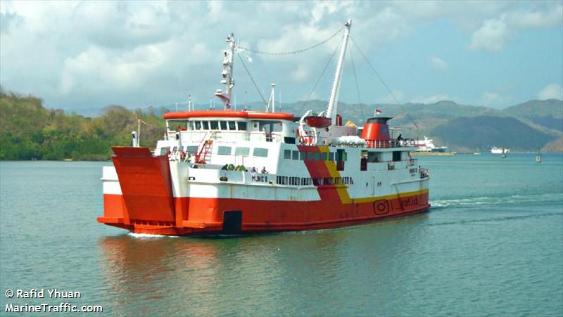 MV TANNA FERRY FOTO