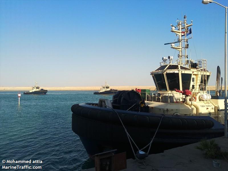 SVITZER SUEZ 1 FOTO